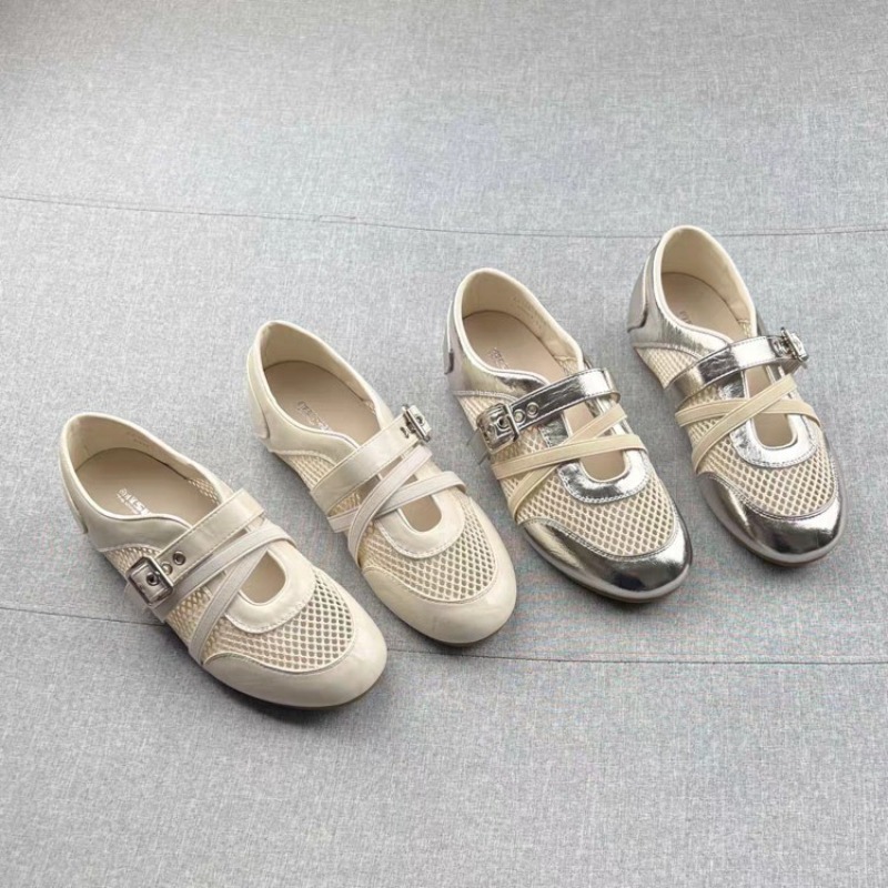 Women'S Fashion Footwear - Nouvelles baskets tissées ajourées à empiècements