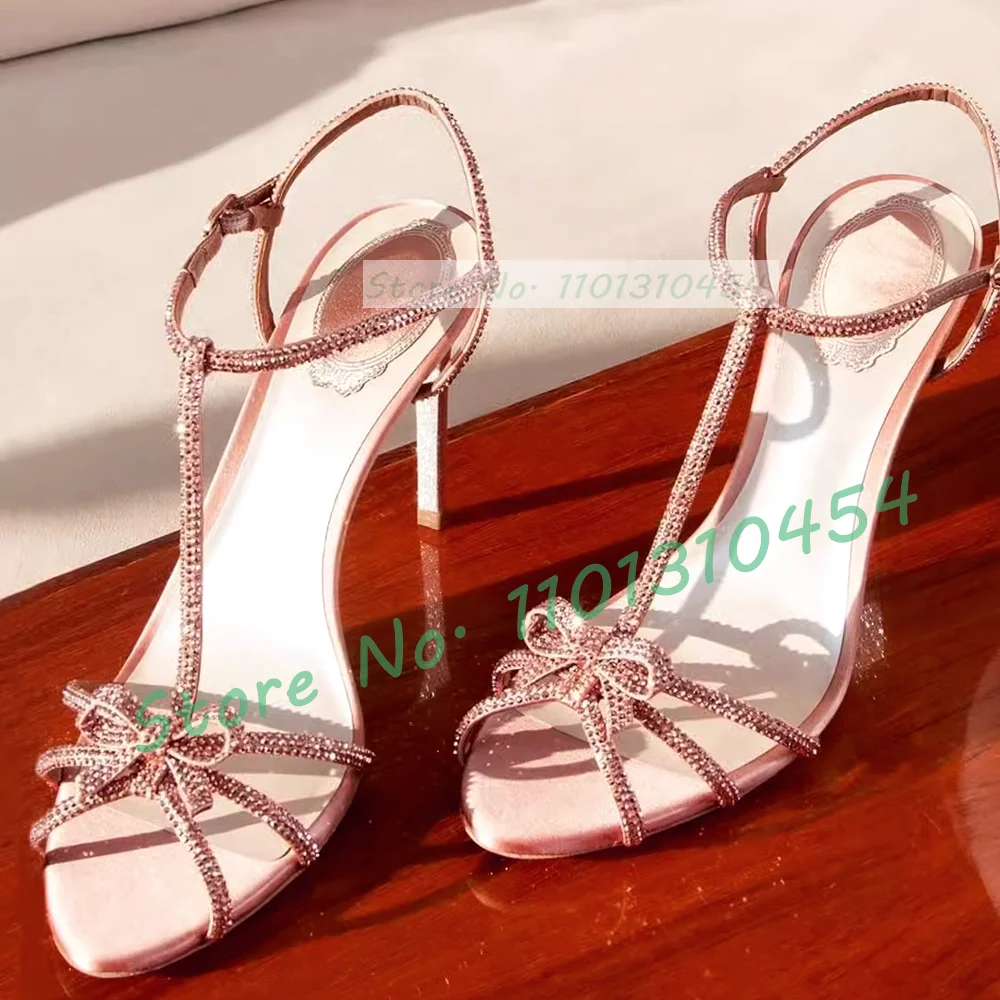 Sandales en Satin avec Nminist - Women'S Fashion Trends avis et prix